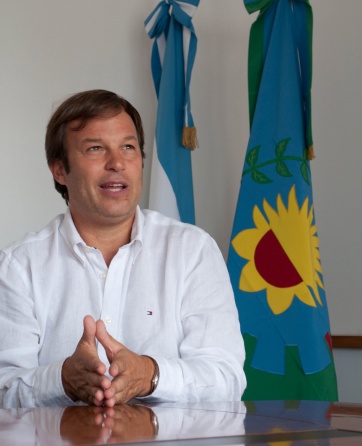Provincia va contra los deudores de colegios
