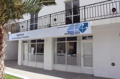 Notifican a contribuyentes morosos para que regularicen sus deudas 